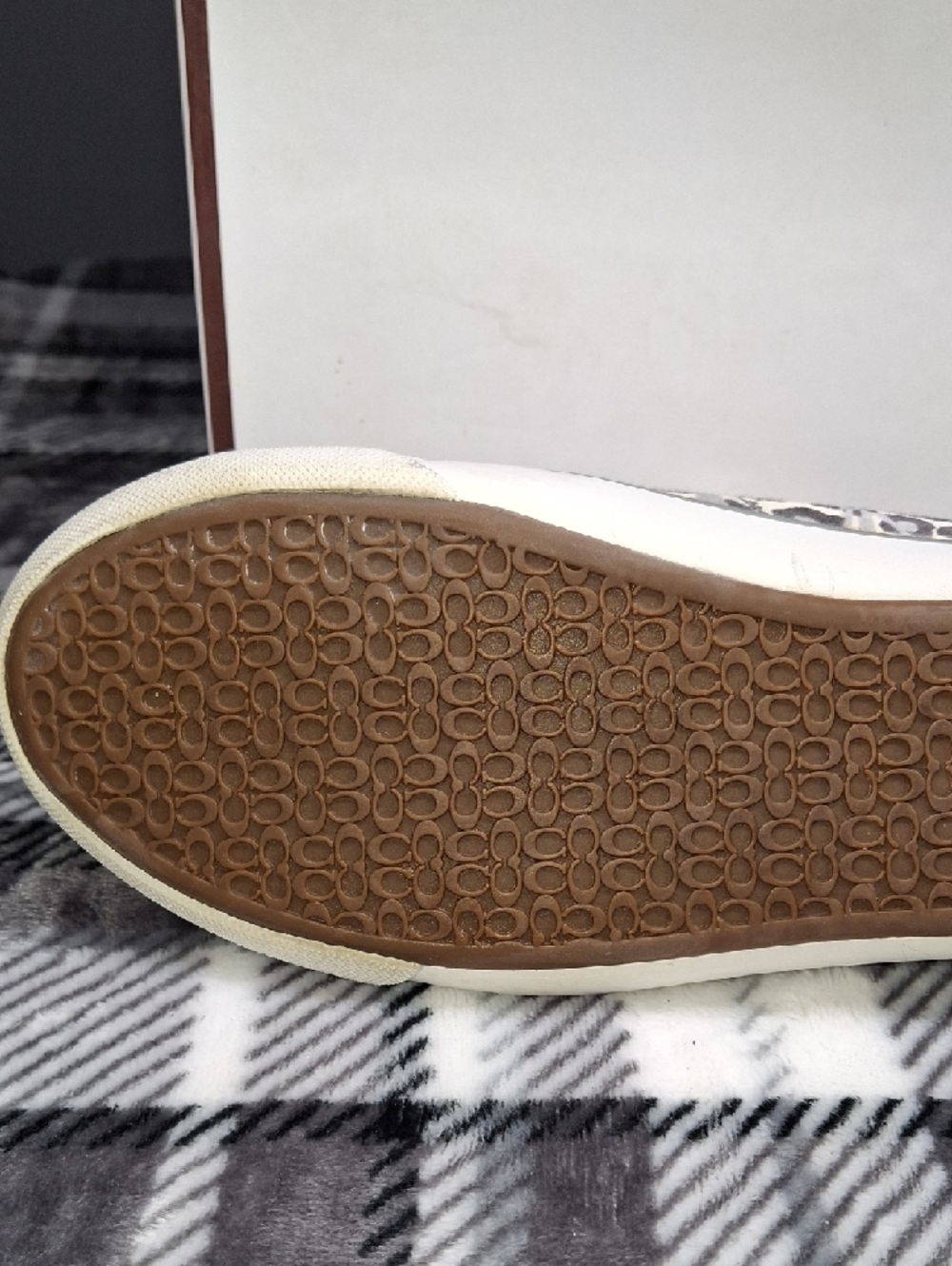 Vintage Coach Women's Leopard-Print Canvas Sneakers in White and Silver - Picture 9 of 14